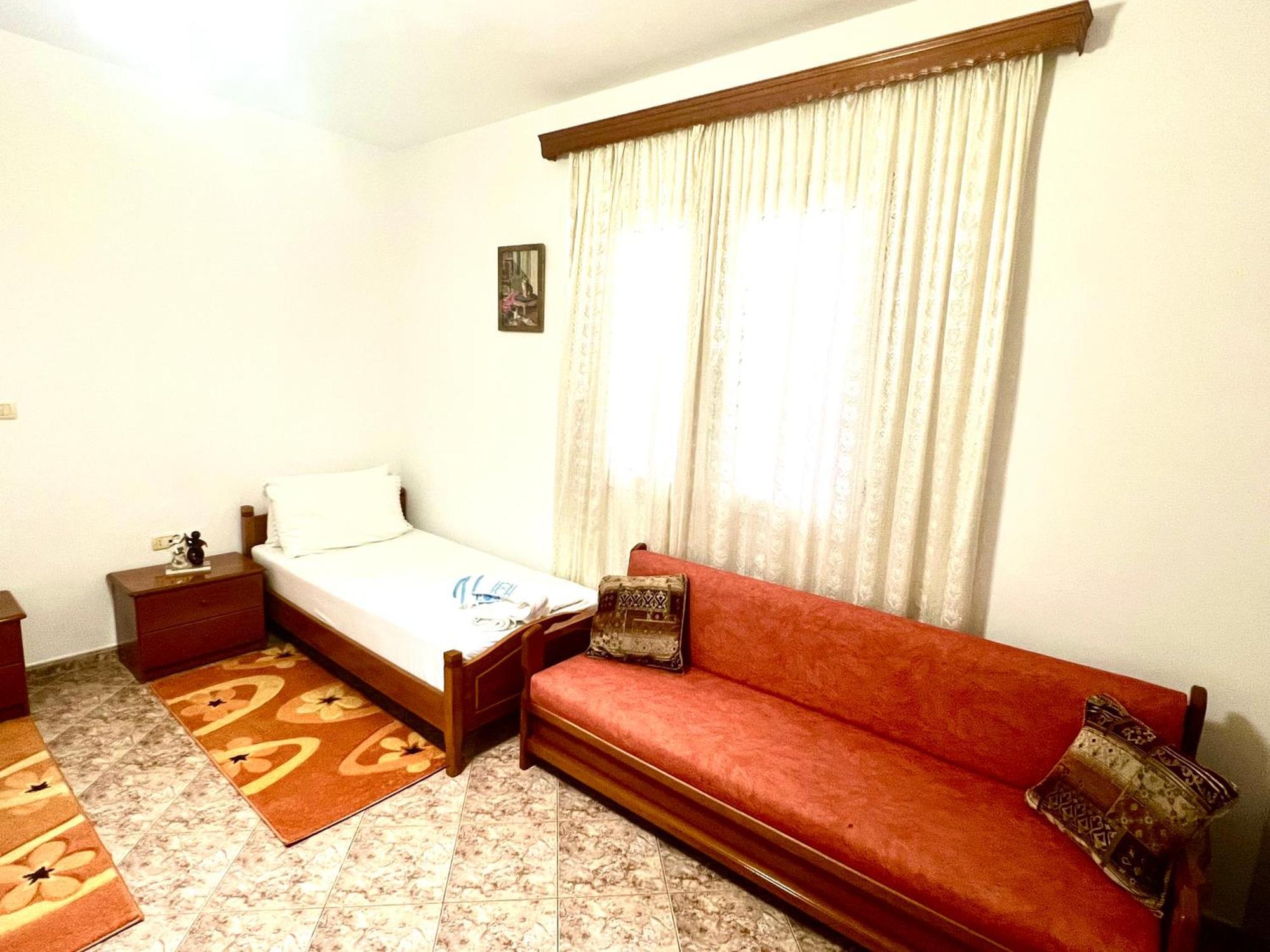 Hajdini Apartament Appartement