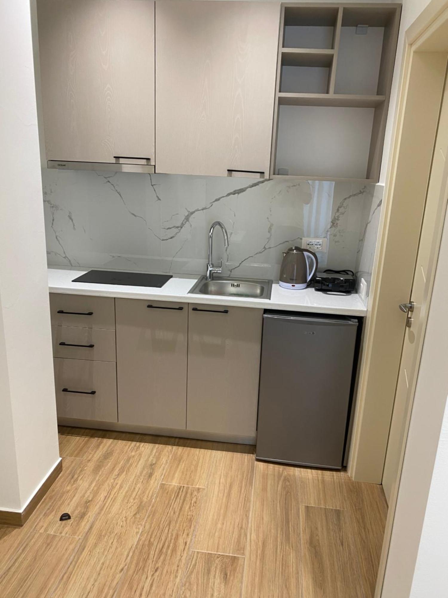 Hajdini Apartament Appartement *